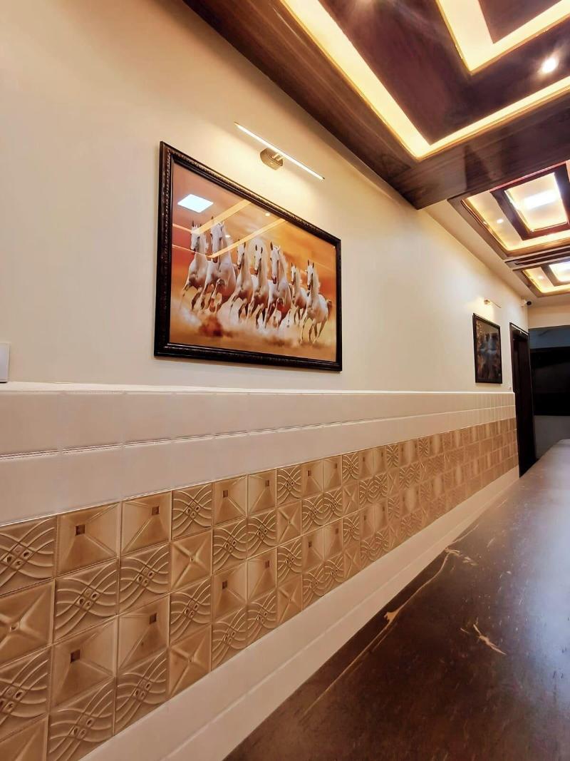 Hotel Pragati Palace