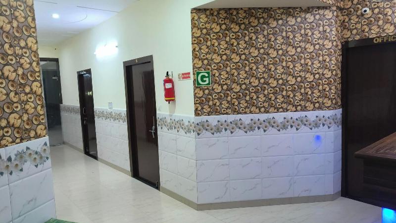 Hotel Pragati Palace