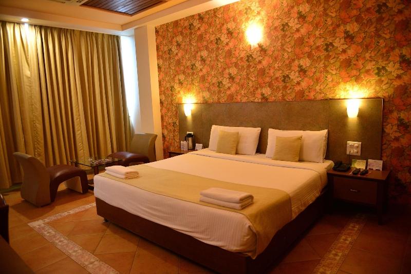 Goa Woodlands Hotel image