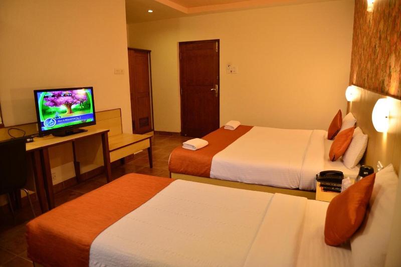 Goa Woodlands Hotel image