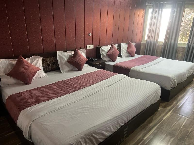 Hotel The Amar Grand image