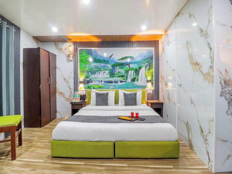Hotel The Amar Grand image