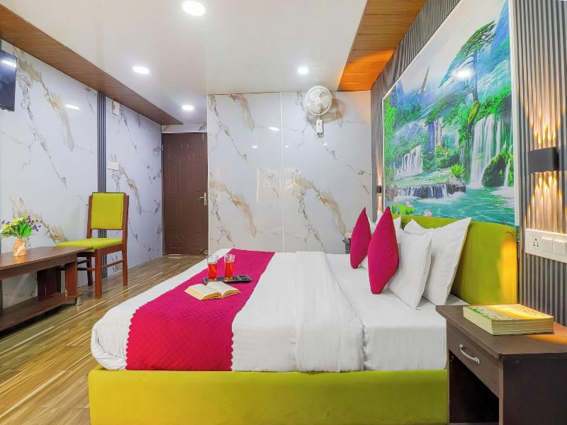 Hotel The Amar Grand image