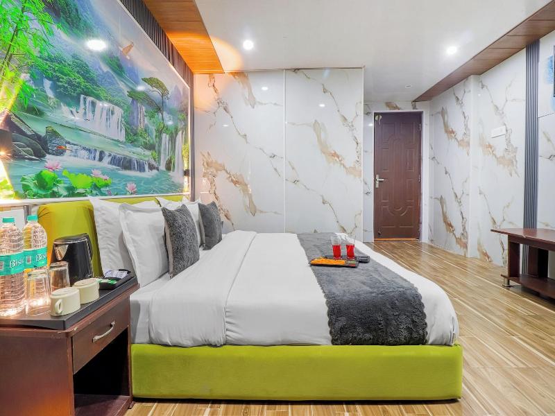 Hotel The Amar Grand image