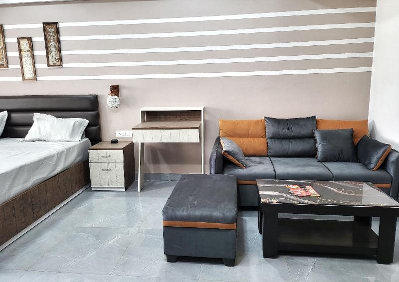 Studios By La Sentido image