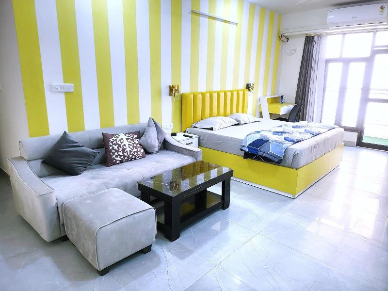 Studios By La Sentido image