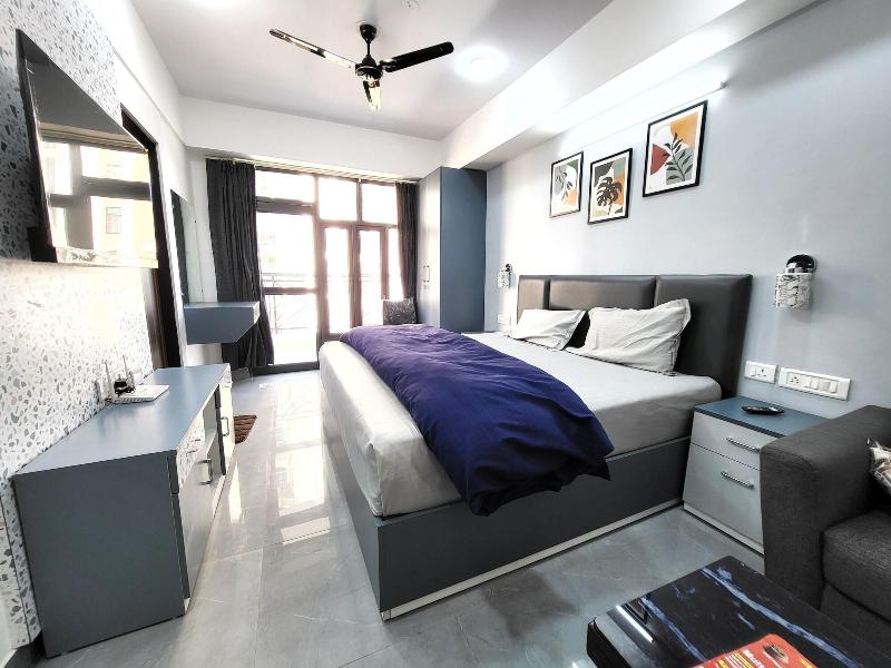 Studios By La Sentido image