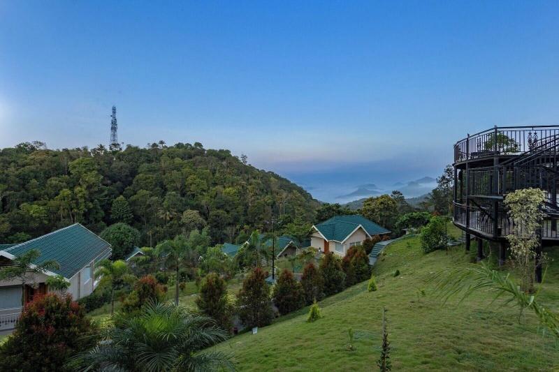 Aveda Munnar Mountains And Mist image