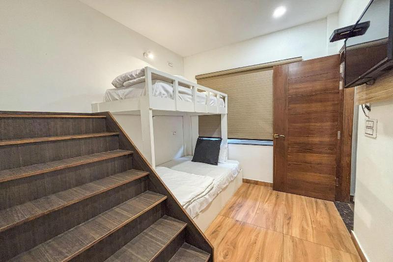 Ah Grand Villa image