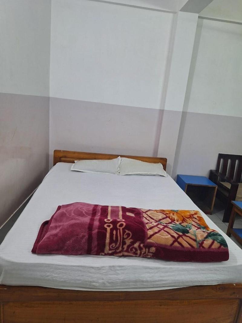 Mayur Hotel 2