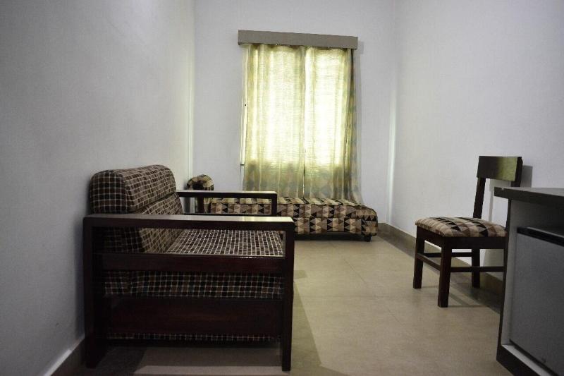 Mayur Hotel 4