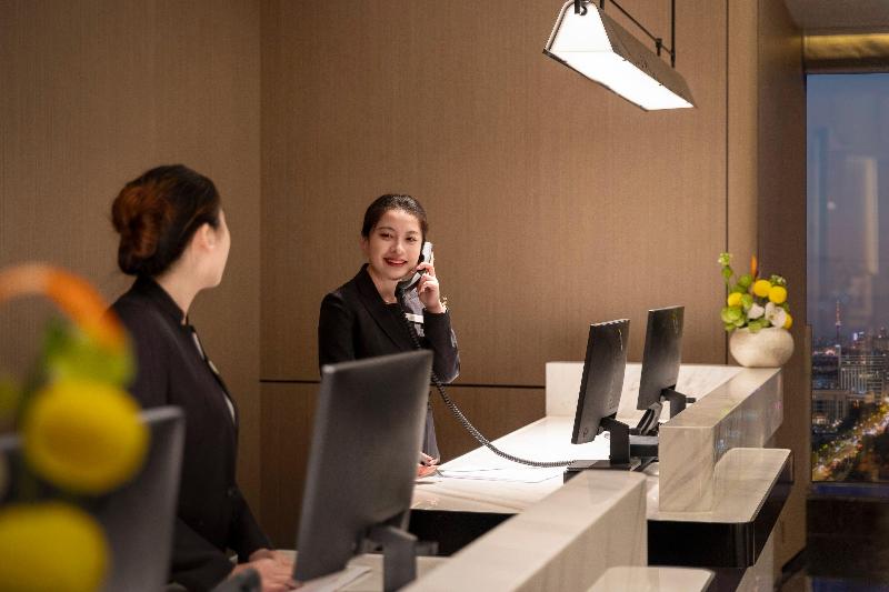 Crowne Plaza Taizhou City Center image
