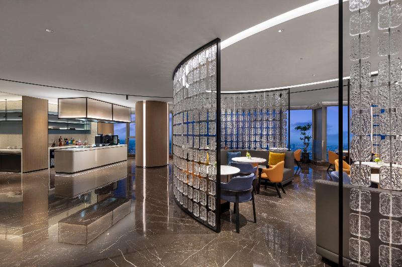 Crowne Plaza Taizhou City Center image