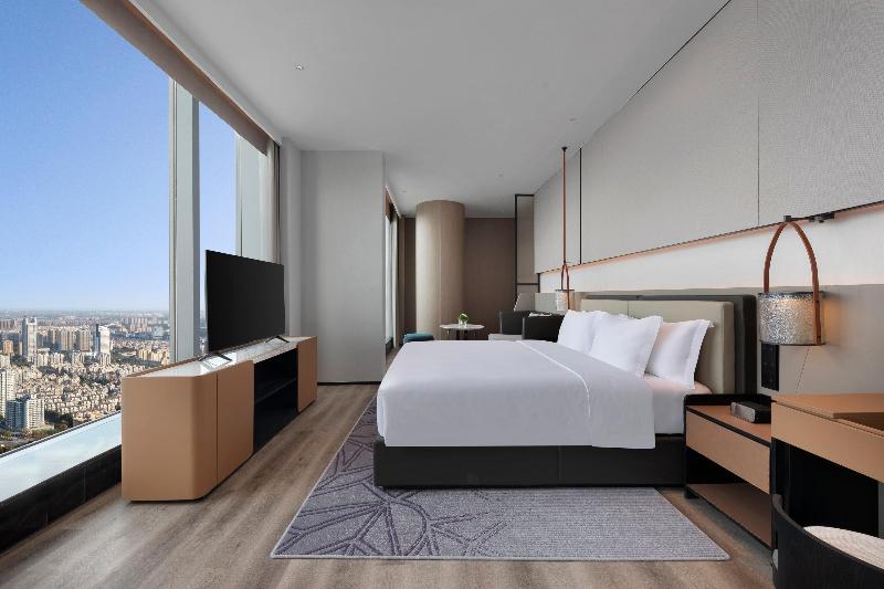 Crowne Plaza Taizhou City Center image