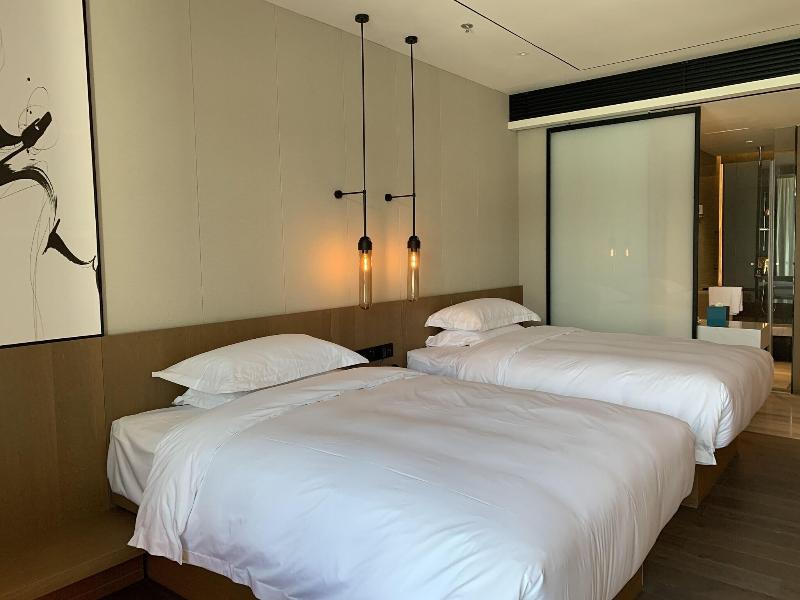 Courtyard By Marriott Pinghu image
