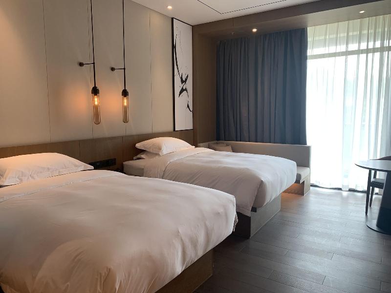 Courtyard By Marriott Pinghu image