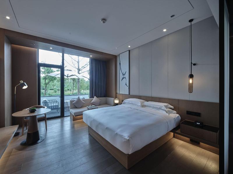 Courtyard By Marriott Pinghu image
