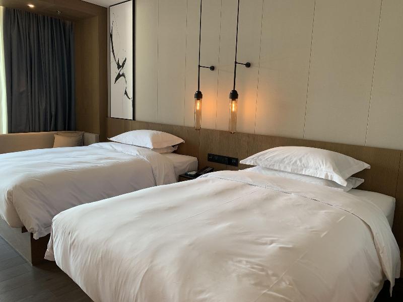 Courtyard By Marriott Pinghu image