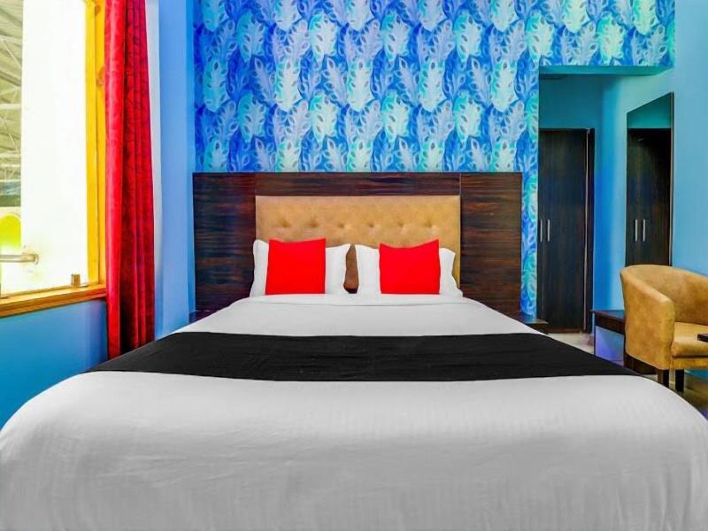 Hotel The Grand Bhavya Palace 3