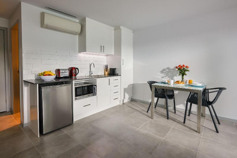 East Maitland Executive Apartments image