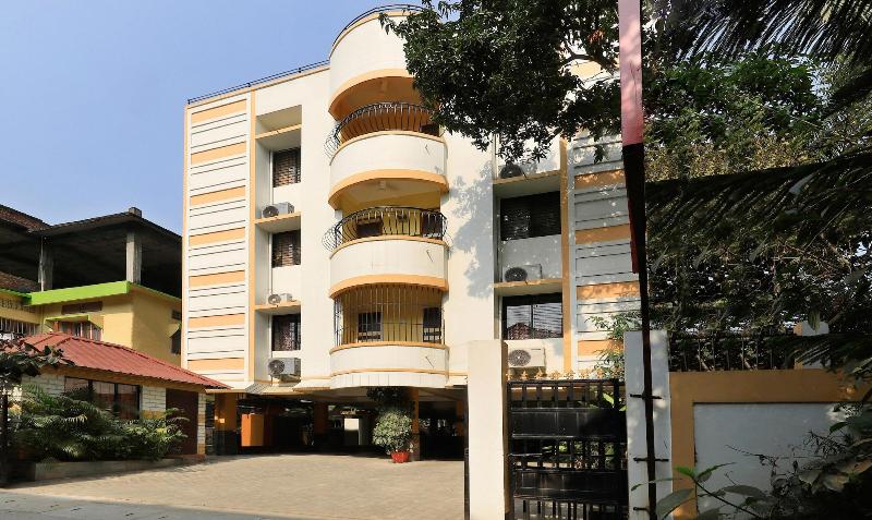 Treebo Umal Homestay Ganeshguri image