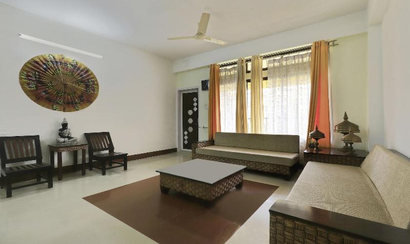 Treebo Umal Homestay Ganeshguri image