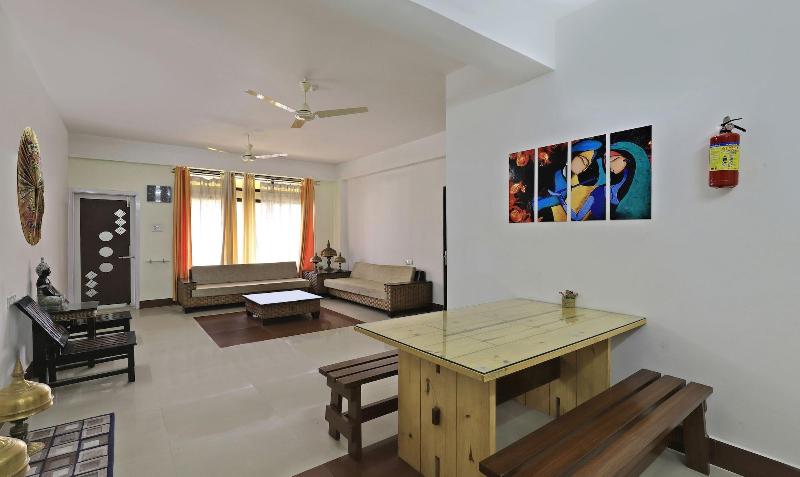 Treebo Umal Homestay Ganeshguri image
