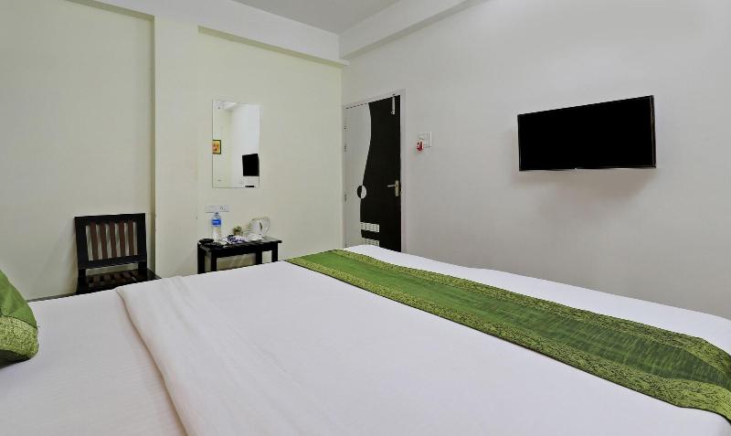 Treebo Umal Homestay Ganeshguri image