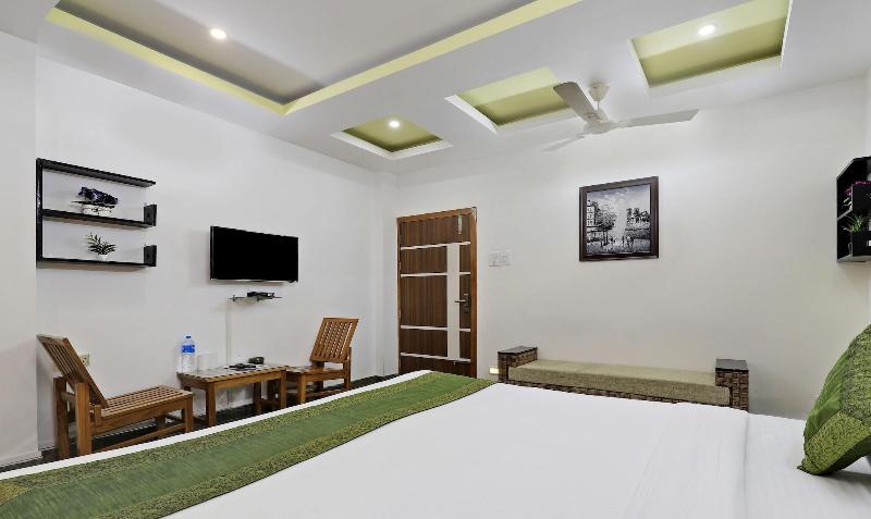 Treebo Umal Homestay Ganeshguri image