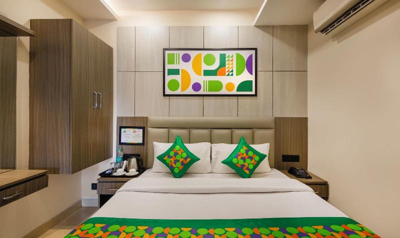 Treebo Bombay Palace image
