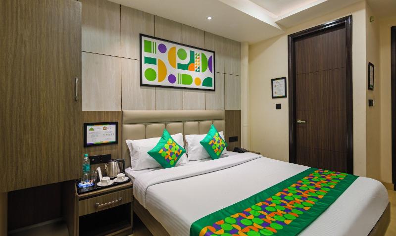Treebo Bombay Palace image