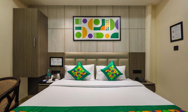Treebo Bombay Palace image