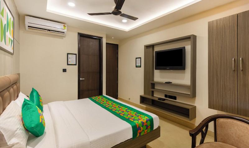 Treebo Bombay Palace image