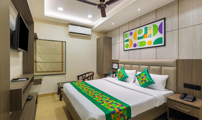 Treebo Bombay Palace image