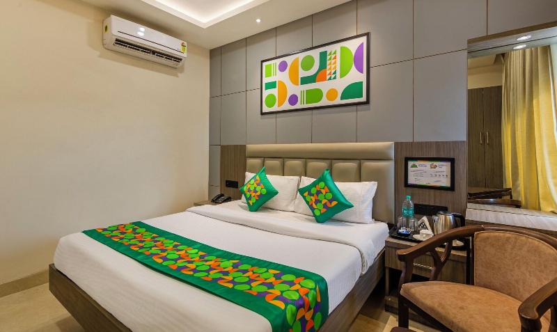Treebo Bombay Palace image
