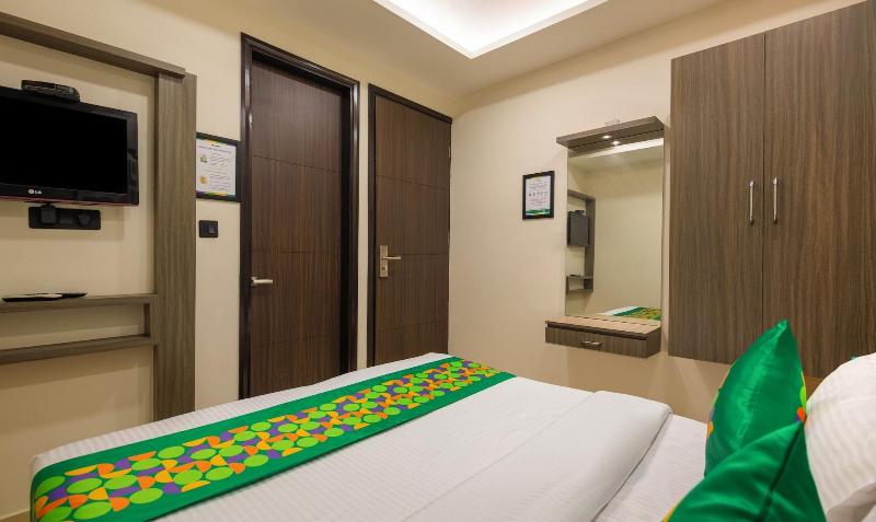 Treebo Bombay Palace image