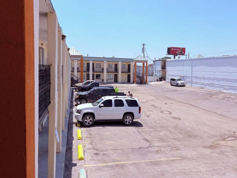 Del Rio Inn