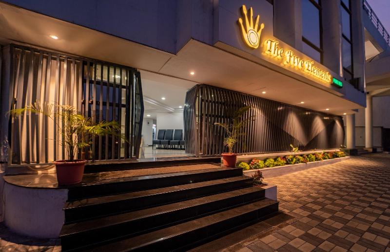 Hotel Kewal image