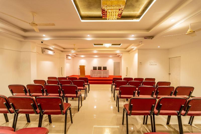 Hotel Kewal image