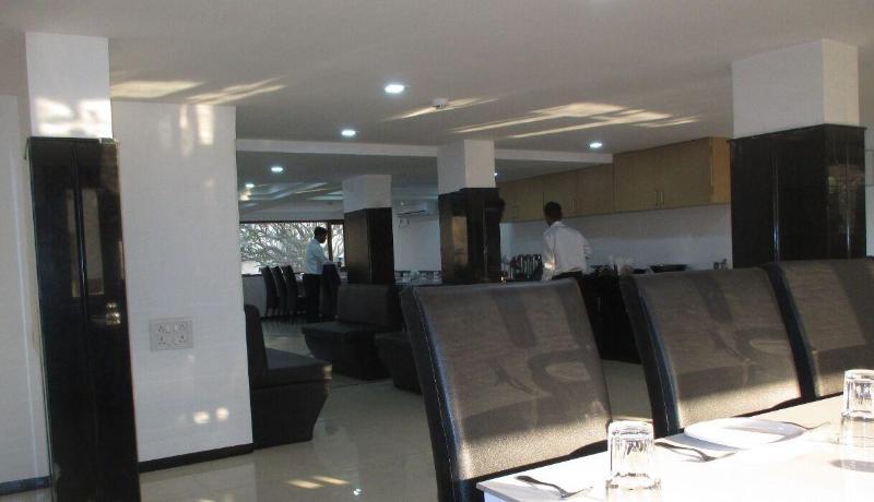 Hotel Kewal image