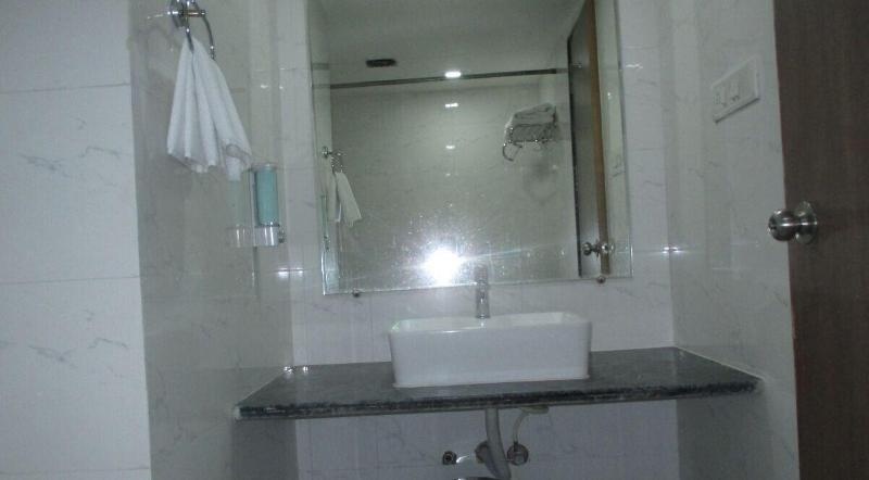 Hotel Kewal image