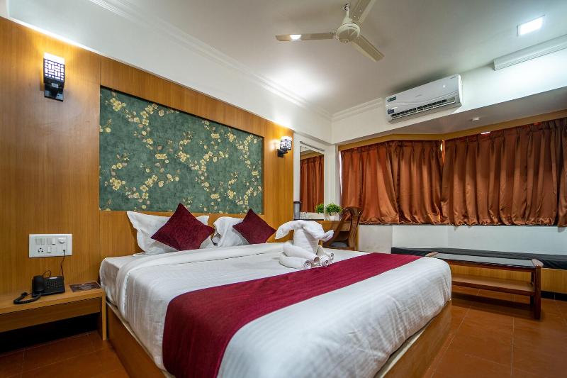 Hotel Kewal image
