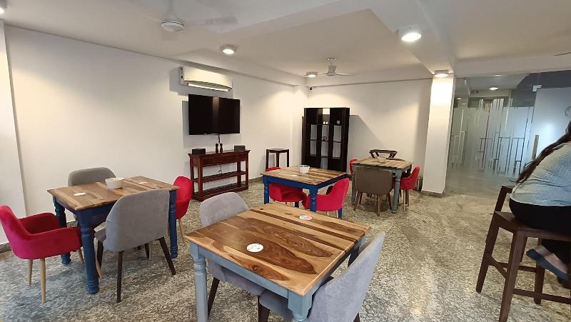Rosastays Gurugram Sec 31 image