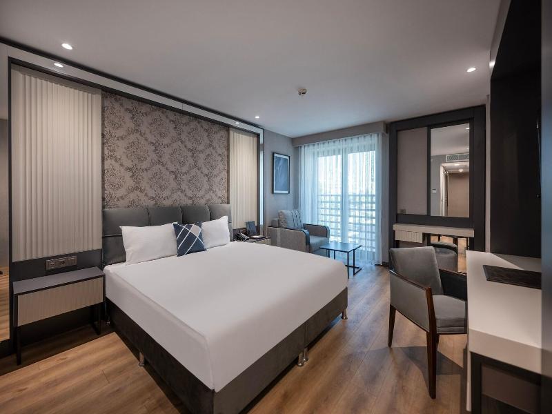 Four Points Express By Sheraton Antalya Lara image
