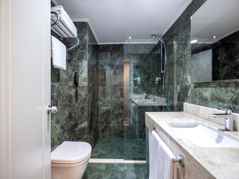 Four Points Express By Sheraton Antalya Lara image
