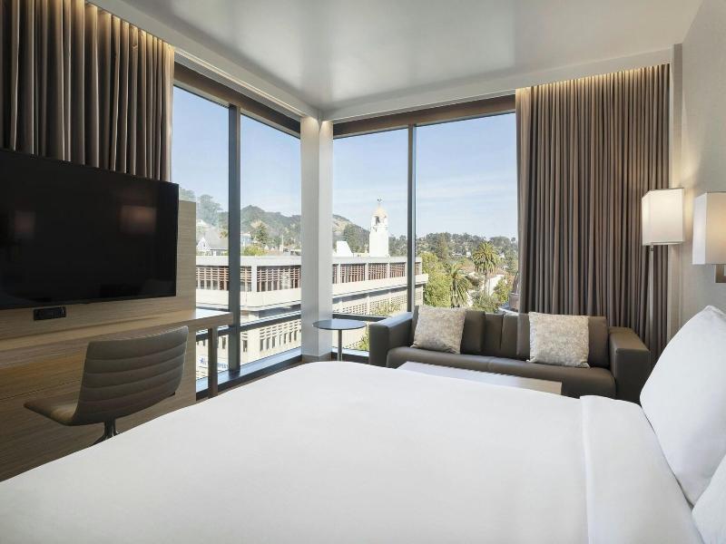 Ac Hotel San Rafael Downtown image