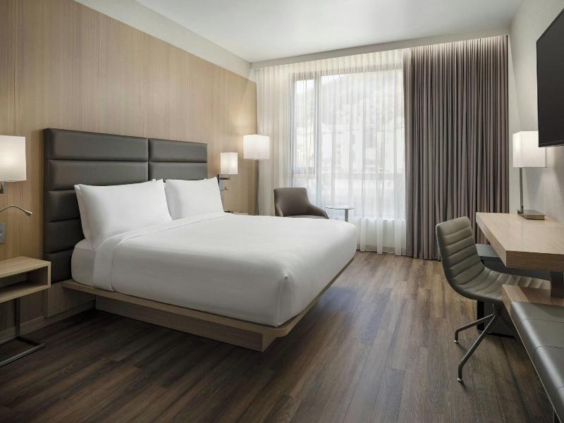 Ac Hotel San Rafael Downtown image