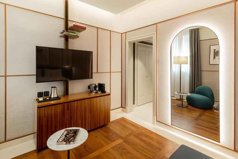 Hotel Brun image