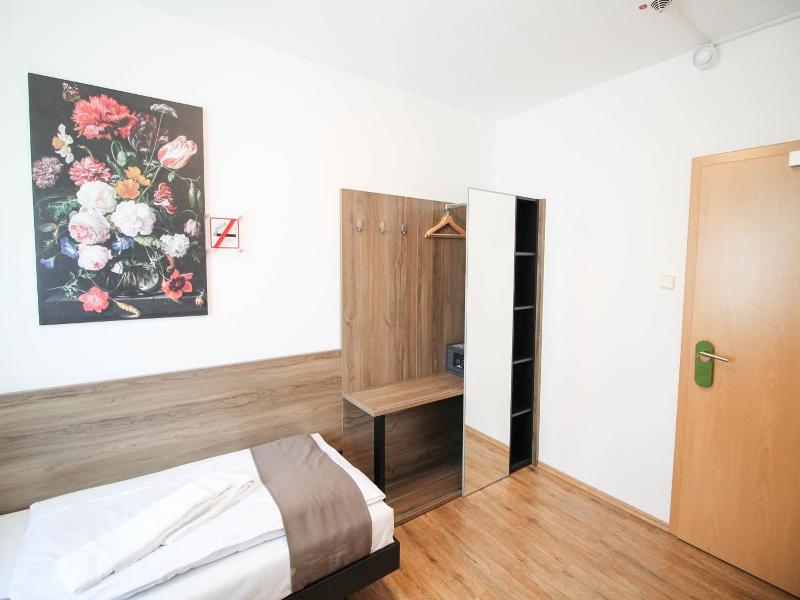 Center Hotel Essen image