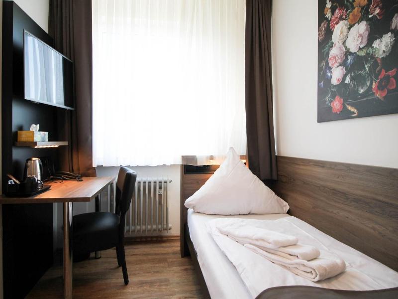 Center Hotel Essen image